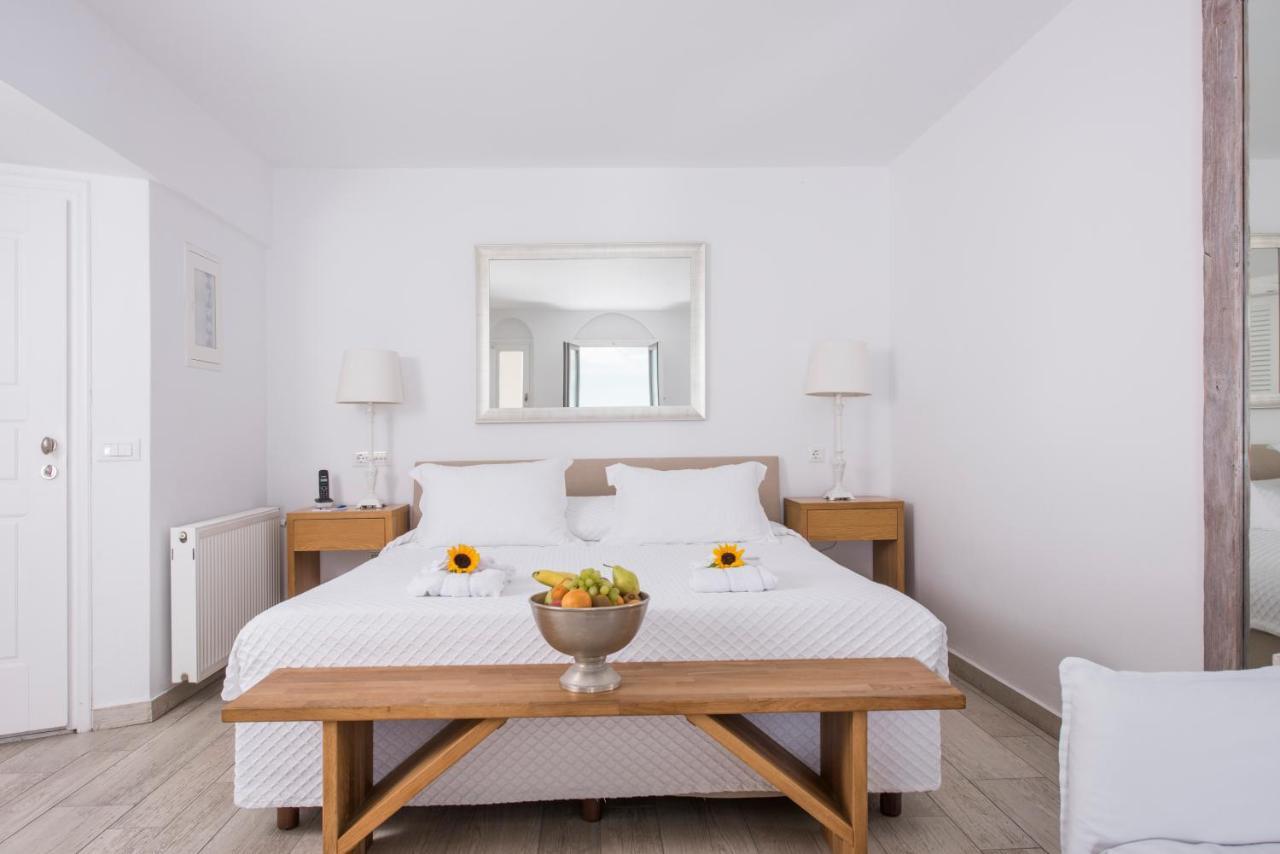 Aqua Mare Luxury Suites Imerovigli  Ngoại thất bức ảnh